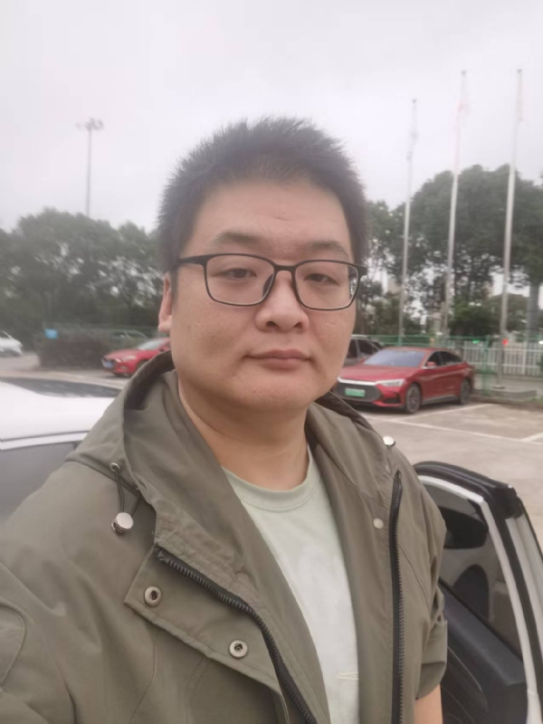 Russell的第一张照片--苏州闪婚服务中心