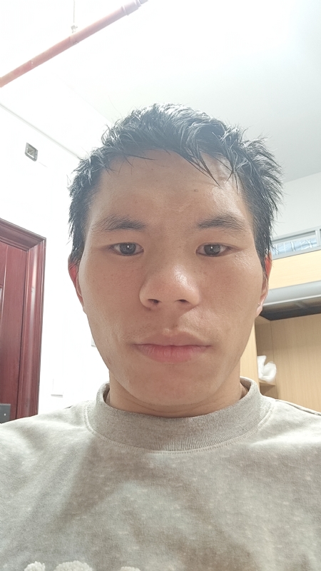 阳光的第二张照片--苏州闪婚服务中心